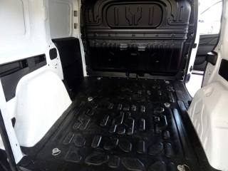 FIAT Doblo usata, con USB