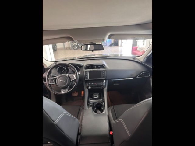 JAGUAR F-Pace usata, con Cruise Control