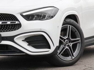 MERCEDES-BENZ GLA 180 usata, con Airbag laterali