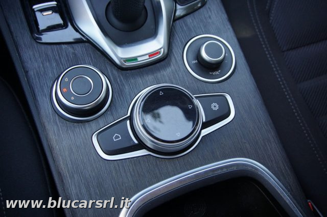 ALFA ROMEO Stelvio usata, con Frenata d