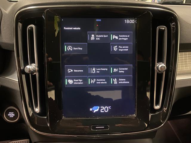 VOLVO XC40 usata, con Fari Xenon