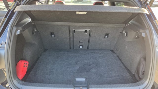 VOLKSWAGEN Golf usata, con Controllo automatico clima