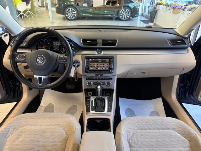 VOLKSWAGEN Passat Variant usata, con Controllo automatico clima