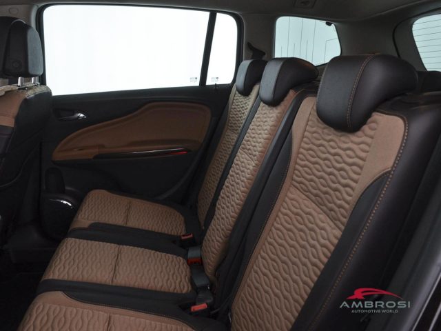 OPEL Zafira Tourer usata 9