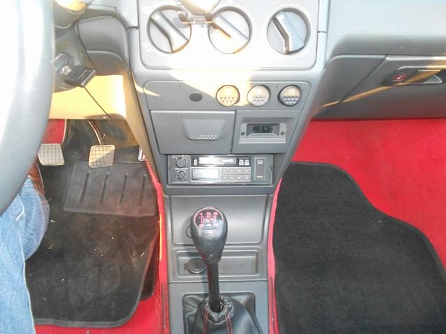 PEUGEOT 205 usata 11