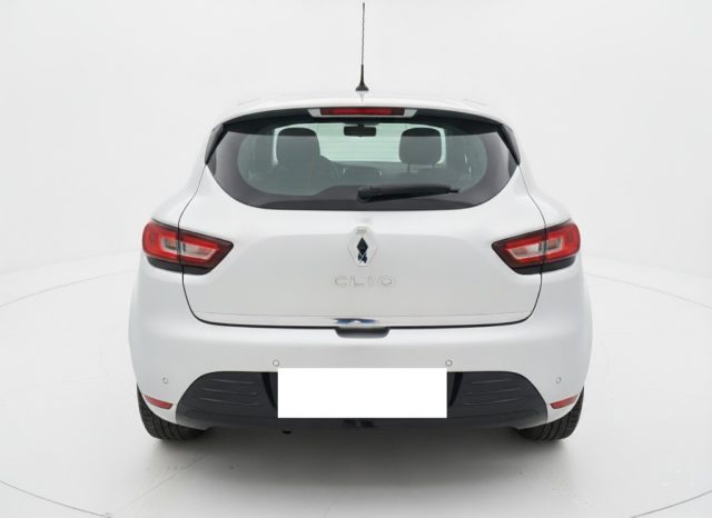 RENAULT Clio usata, con Autoradio
