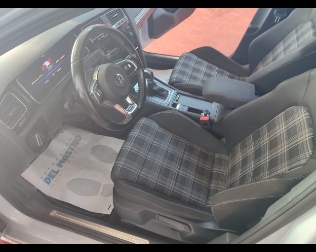 VOLKSWAGEN Golf GTD usata, con Fendinebbia