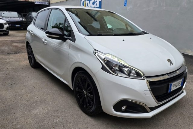 PEUGEOT 208 usata, con Airbag laterali