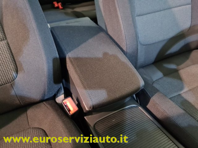 VOLKSWAGEN Passat usata, con Sensori di parcheggio posteriori