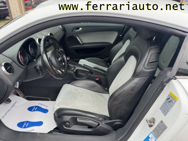 AUDI TT usata, con Autoradio