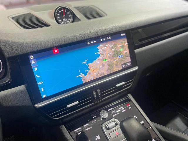 PORSCHE Cayenne usata, con Park Distance Control