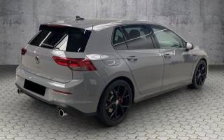 VOLKSWAGEN Golf usata, con Alzacristalli elettrici