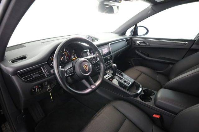 PORSCHE Macan usata 8