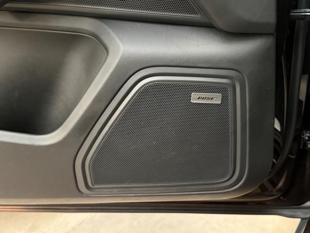 PORSCHE Macan usata, con USB