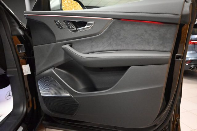 AUDI RS Q8 usata 104