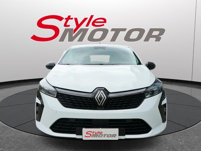 RENAULT Clio usata, con ABS
