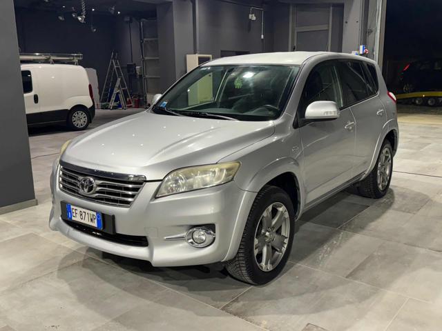 TOYOTA RAV 4 MY23 usata, con Cerchi in lega