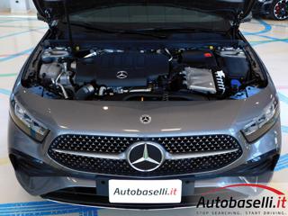 MERCEDES-BENZ A 200 usata, con Luci diurne LED