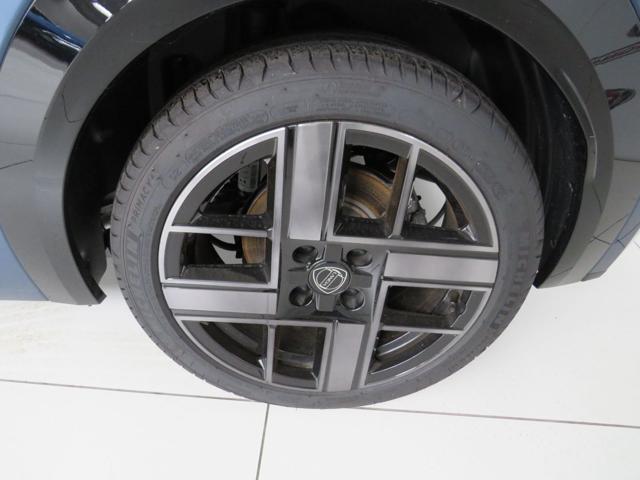 LANCIA Ypsilon usata, con Park Distance Control