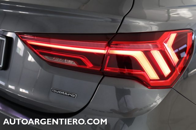 AUDI Q3 usata, con Sensori di parcheggio posteriori
