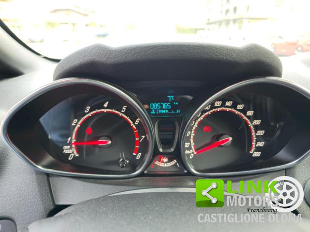 FORD Fiesta usata, con Lettore CD