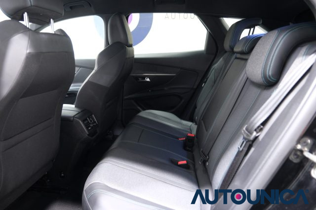 PEUGEOT 3008 usata, con Luci diurne
