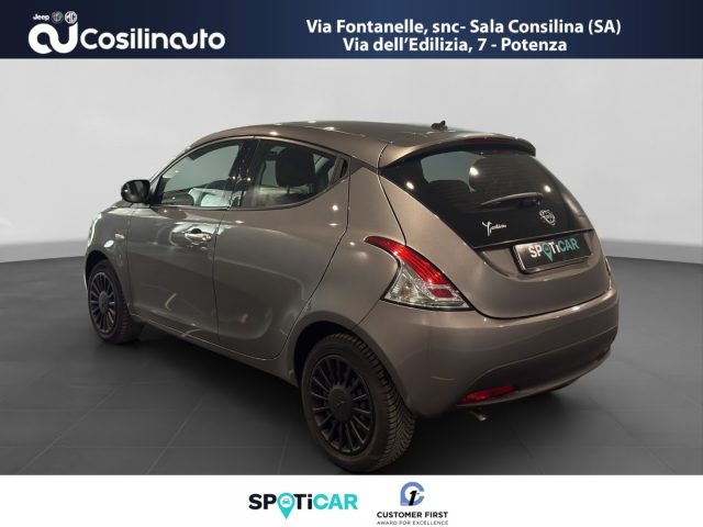 LANCIA Ypsilon usata, con Airbag laterali