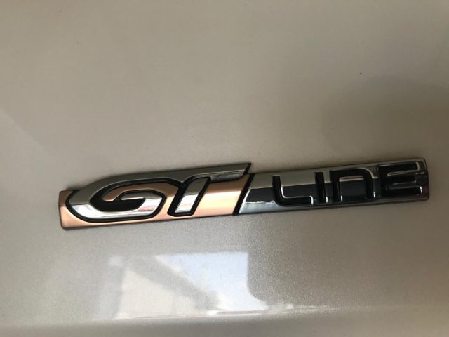 PEUGEOT 3008 usata, con Climatizzatore