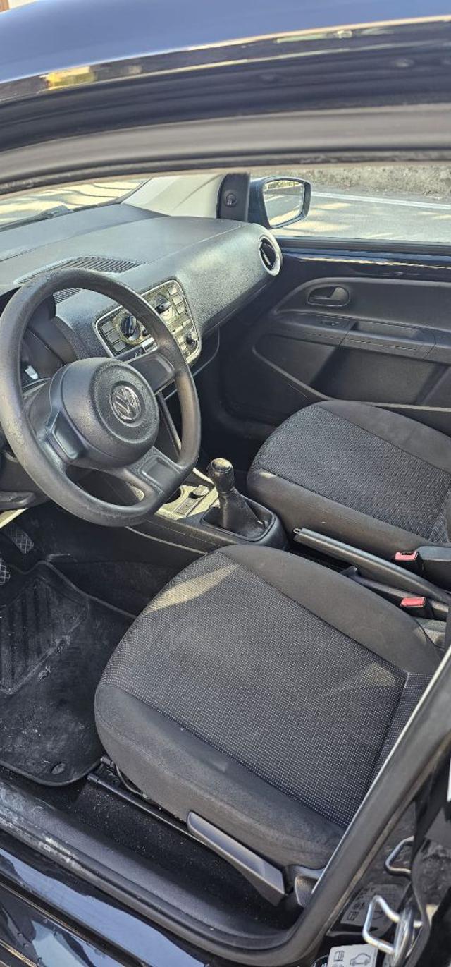VOLKSWAGEN up! usata, con Airbag testa