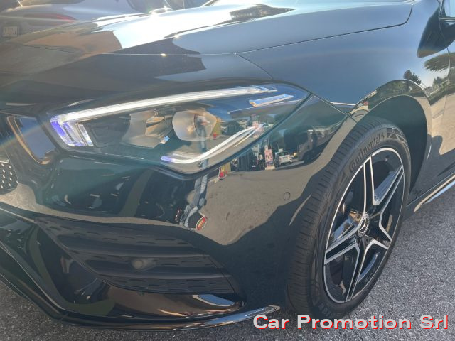 MERCEDES-BENZ CLA 250 usata, con Fari LED