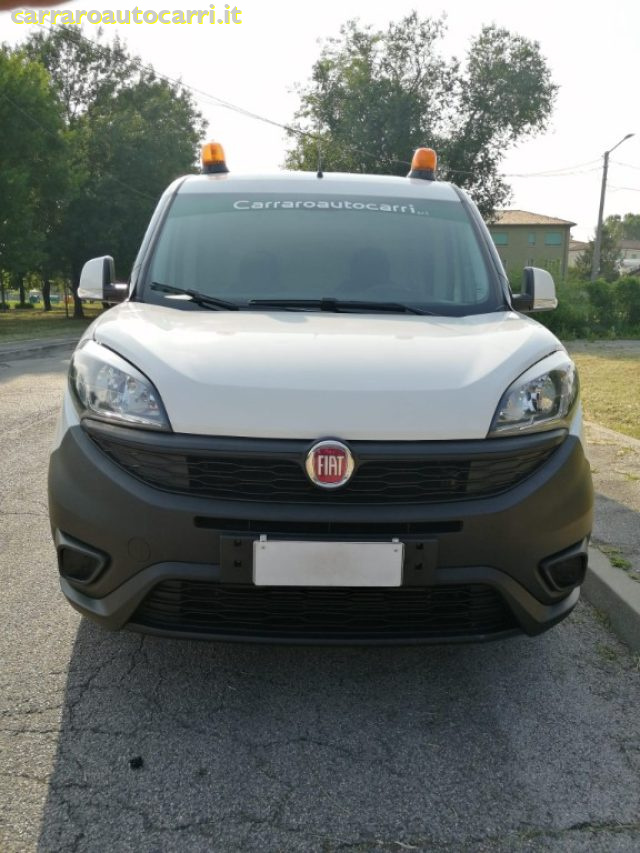 FIAT Doblo usata, con Airbag
