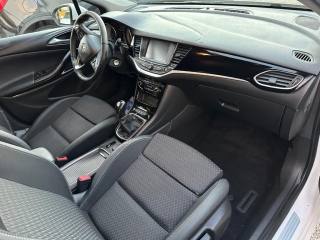 OPEL Astra usata, con Climatizzatore