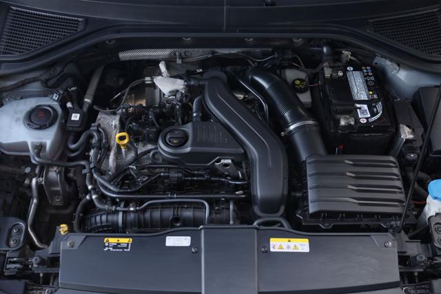 VOLKSWAGEN T-Roc usata, con Chiamata automatica per emergenze