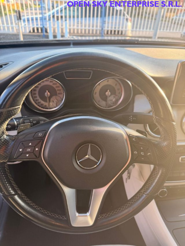 MERCEDES-BENZ GLA 200 usata, con Cruise Control