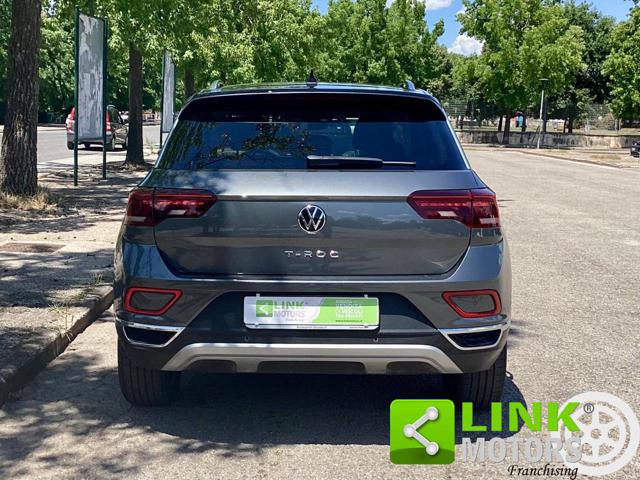 VOLKSWAGEN T-Roc usata, con Autoradio