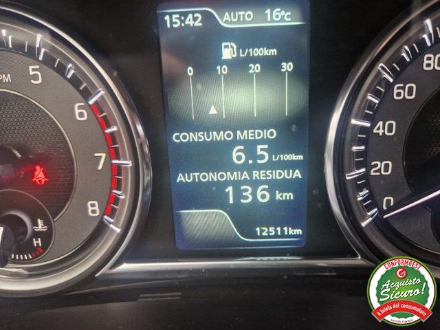 SUZUKI Vitara usata, con Autoradio