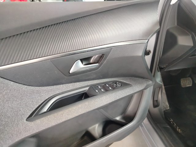 PEUGEOT 3008 usata, con Bluetooth