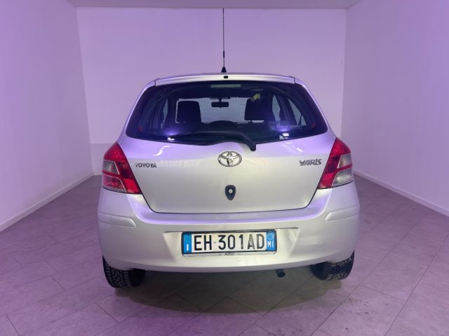 TOYOTA Yaris usata 7