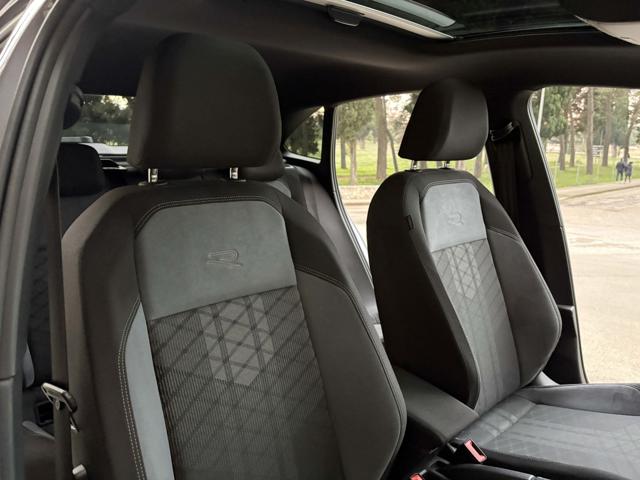 VOLKSWAGEN Taigo usata, con Cronologia tagliandi