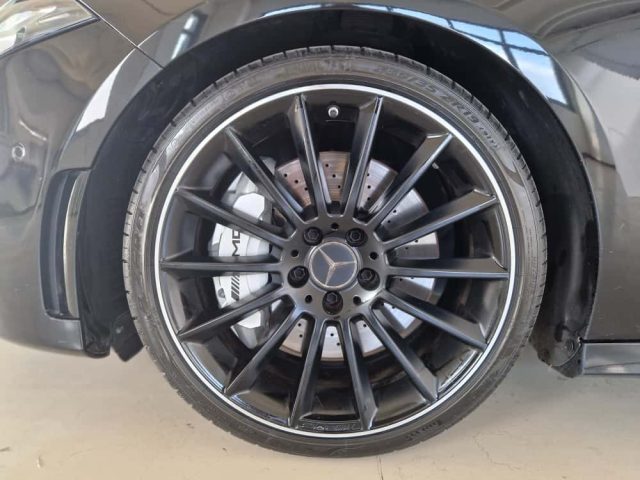 MERCEDES-BENZ A 35 AMG usata, con Fari LED