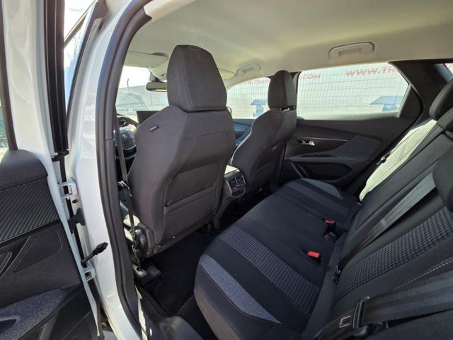 PEUGEOT 3008 usata, con Park Distance Control