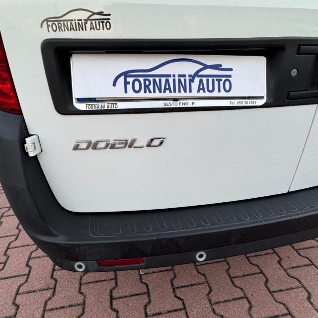 FIAT Doblo usata, con Supporto lombare