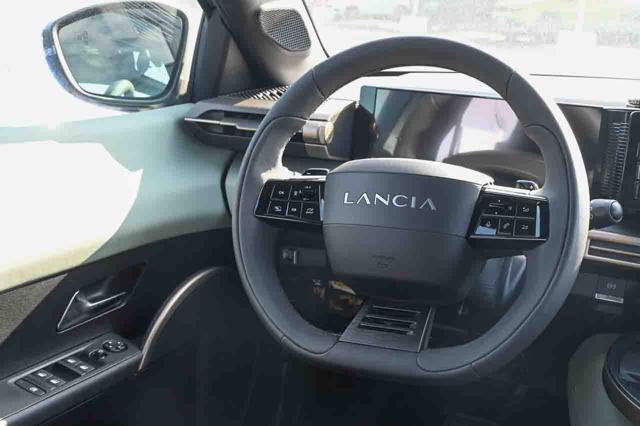 LANCIA Ypsilon usata, con Volante in pelle