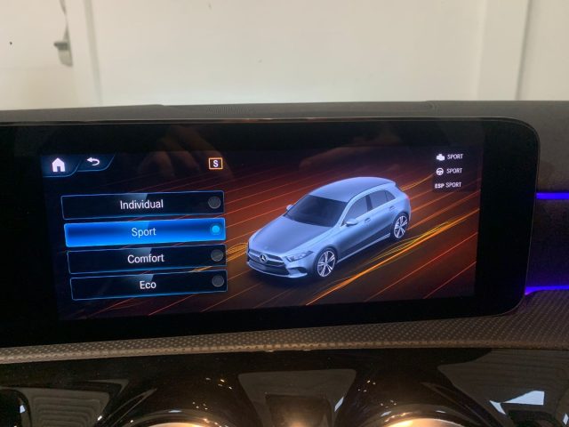 MERCEDES-BENZ A 200 usata, con USB