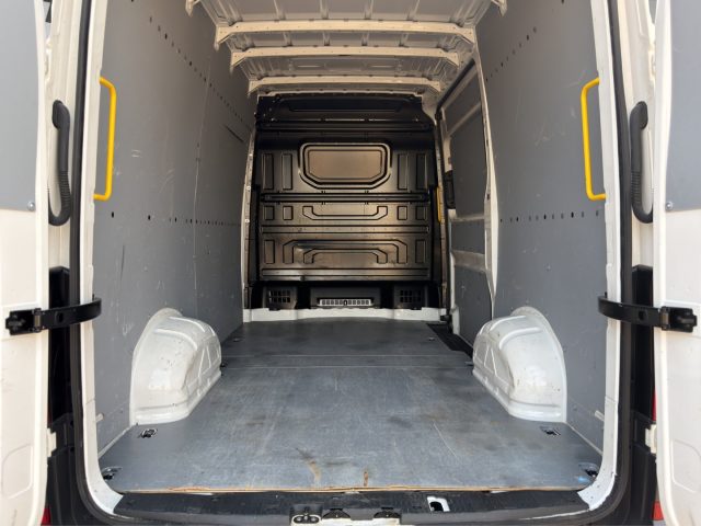 VOLKSWAGEN Crafter usata, con Sensore di pioggia