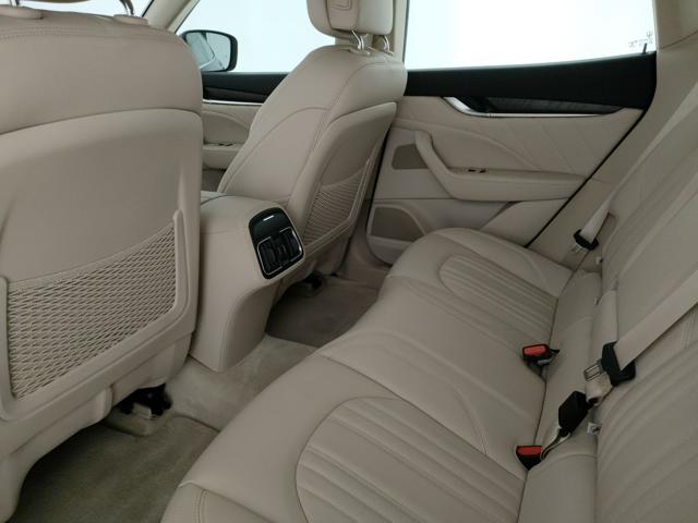 MASERATI Levante usata, con Supporto lombare