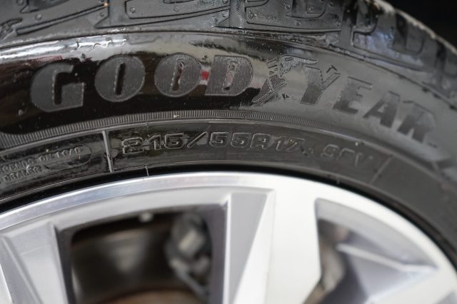 VOLKSWAGEN Passat Variant usata, con Ruota di riserva