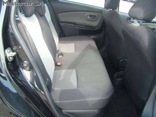 TOYOTA Yaris usata, con Park Distance Control