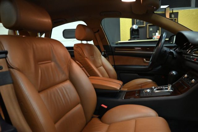 AUDI A8 usata 34