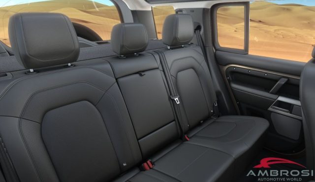 LAND ROVER Defender usata 9